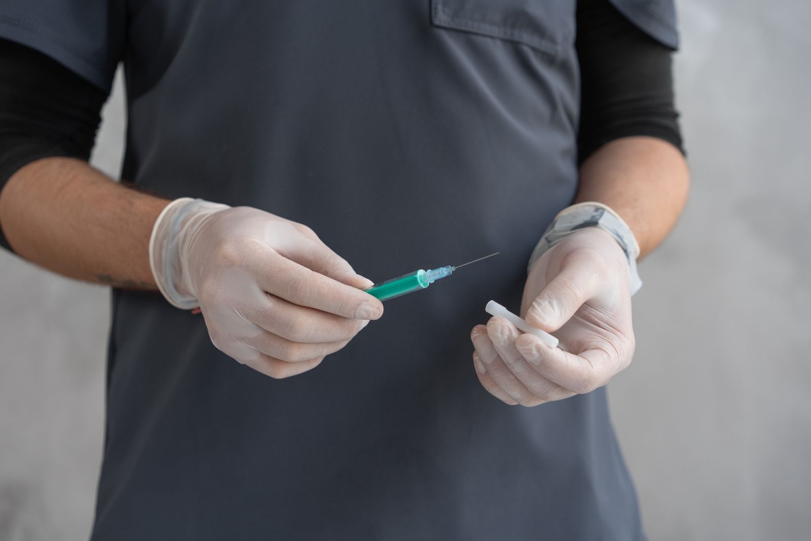  Botox ou acide hyaluronique : deux produits, deux usages